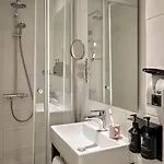 Hotell Max Brown Museum Square, Part Of Sircle Collection Amsterdam