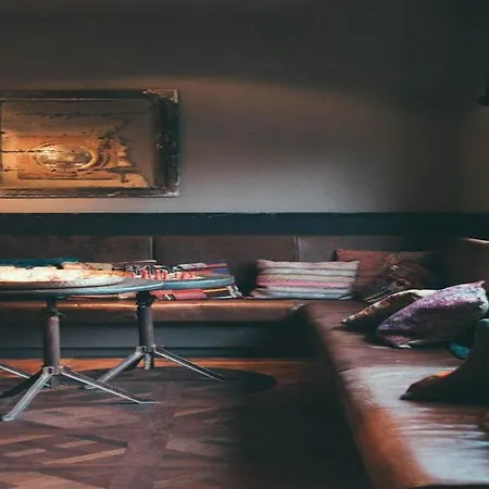 Max Brown Museum Square, Part Of Sircle Collection