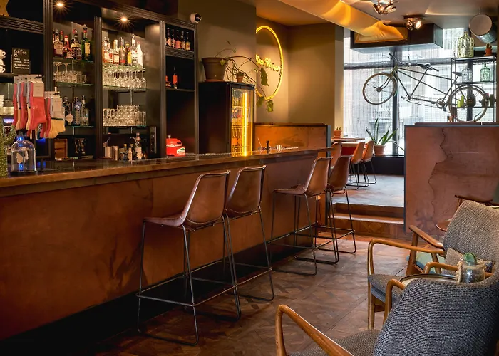 Max Brown Museum Square, Part Of Sircle Collection Amsterdam