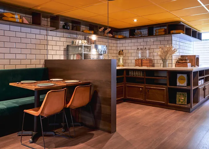 Hotel Max Brown Museum Square, Part Of Sircle Collection