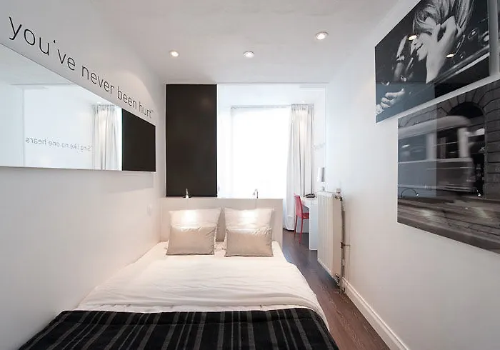 Hotel Max Brown Museum Square, Part Of Sircle Collection 3*