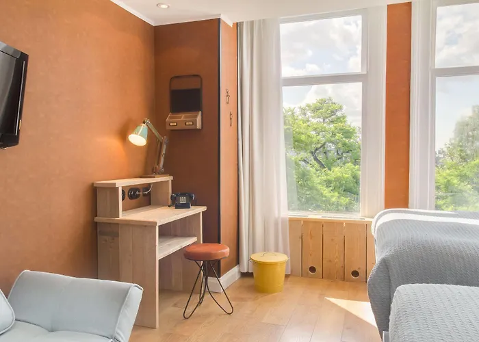 Max Brown Museum Square, Part Of Sircle Collection Hotel 3*